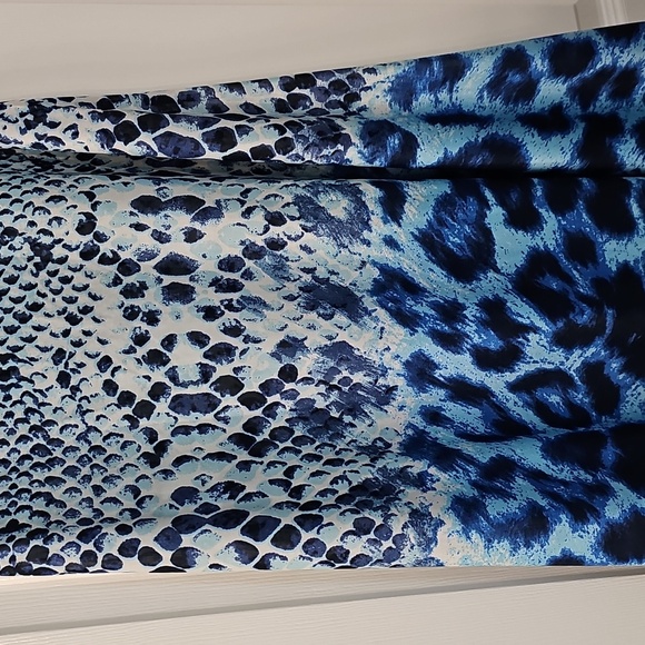 NWOT Isla Bonita Sleeveless Tank Style Cover Up in Blue/Whites one size fits all - Picture 10 of 10